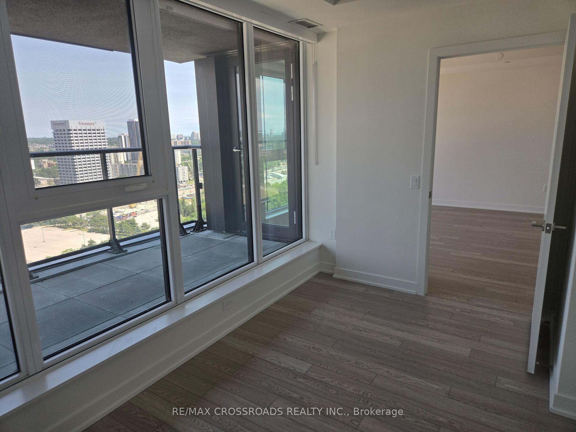 5 Quarrington Lane Unit 2606 photo 6