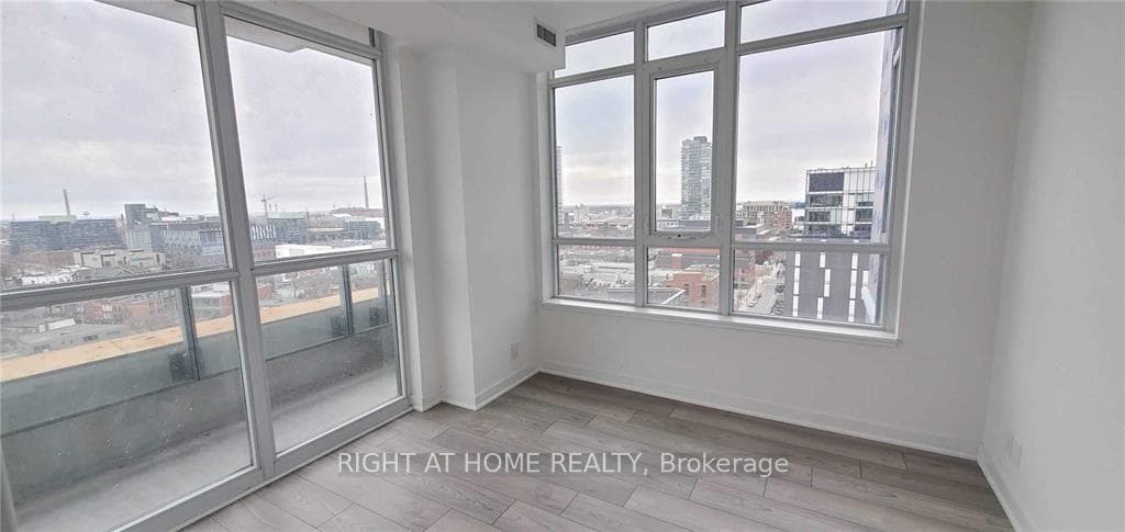 120 Parliament Street Unit 1308 photo 5