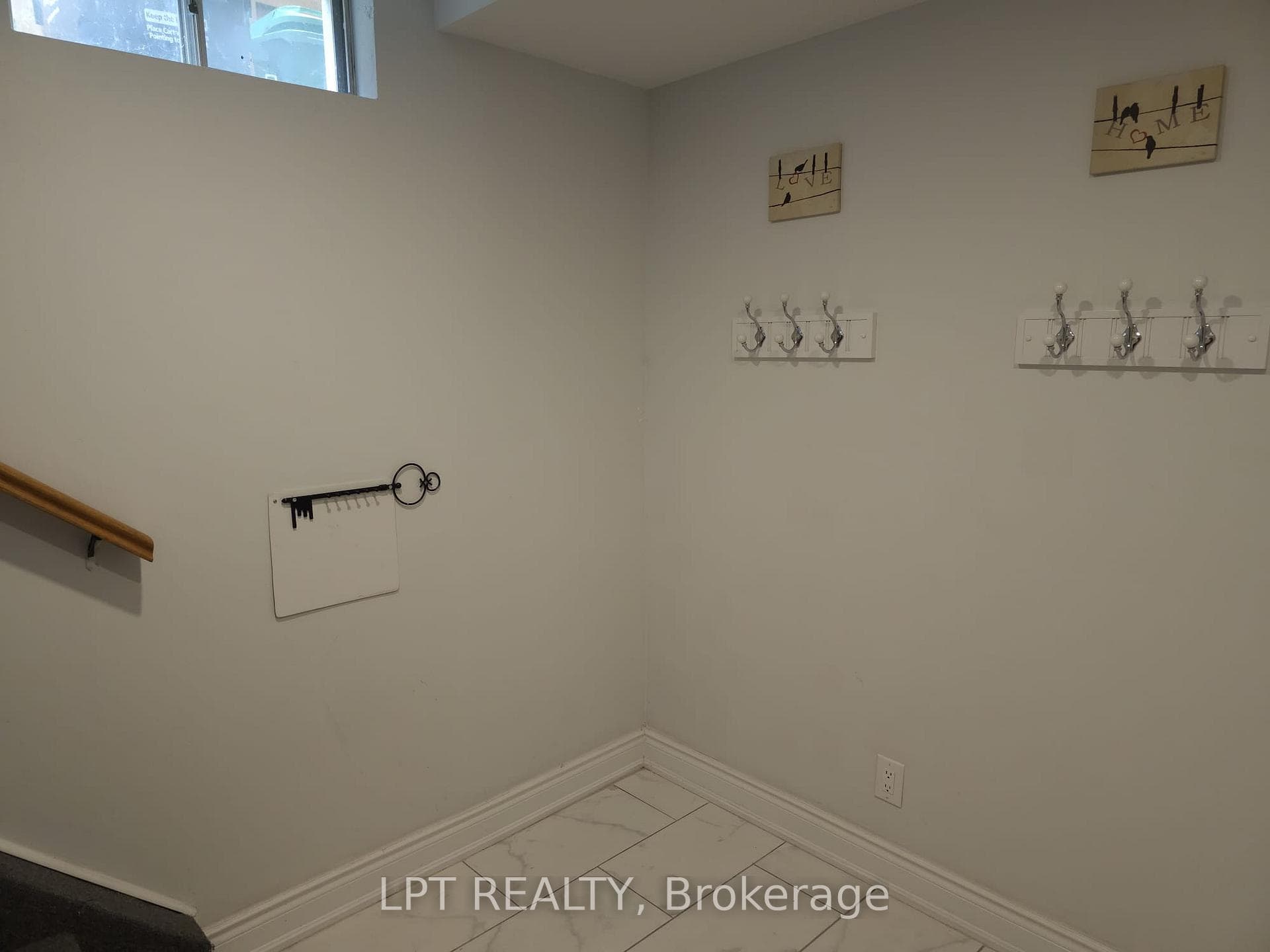 9 Michigan Avenue Unit Legal Basement Apartment photo 35