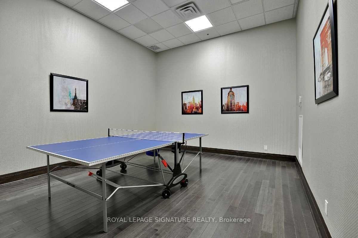 19 Grand Trunk Crescent Unit PH07 photo 11