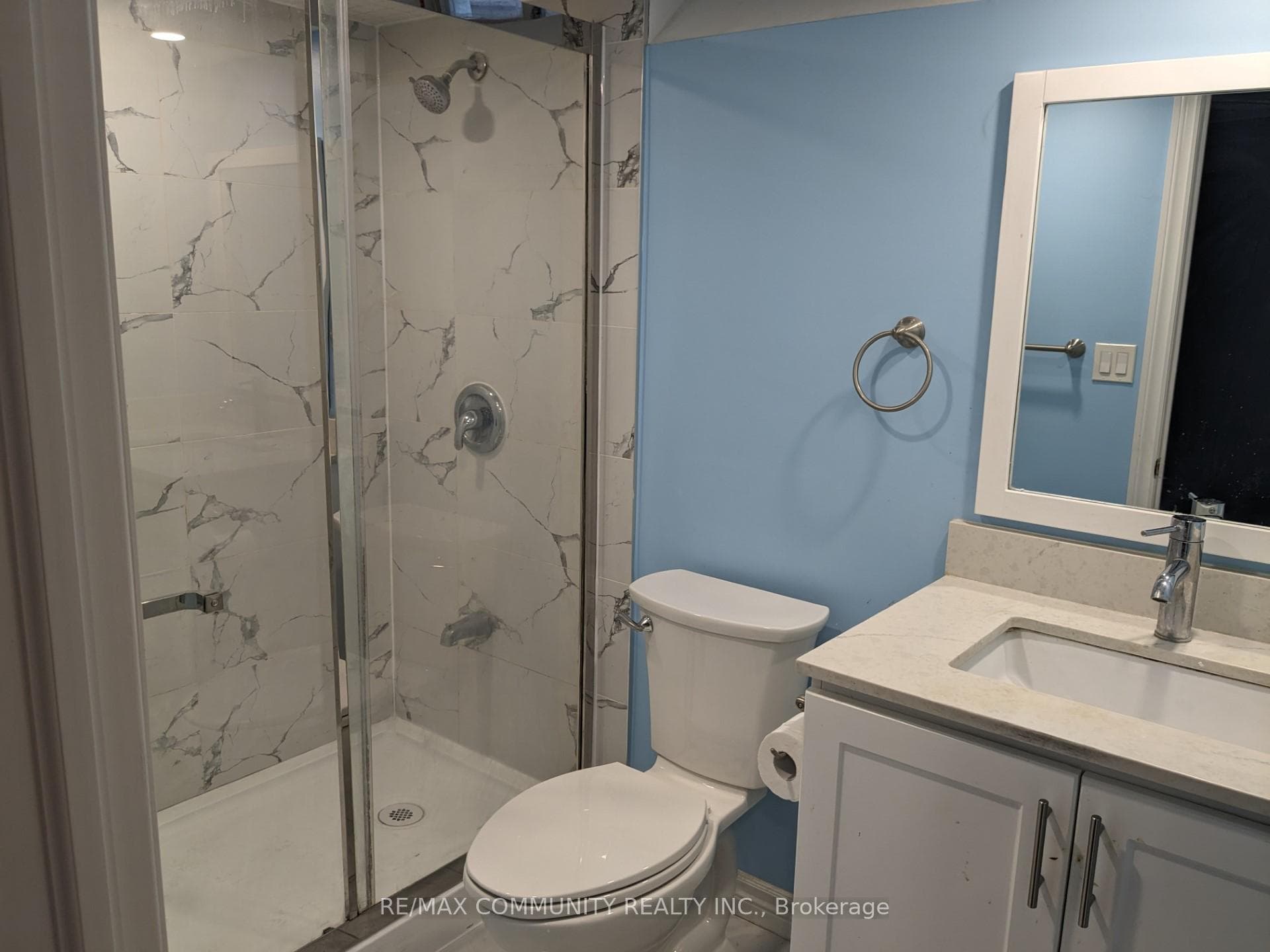 110 Jack Monkman Crescent photo 3