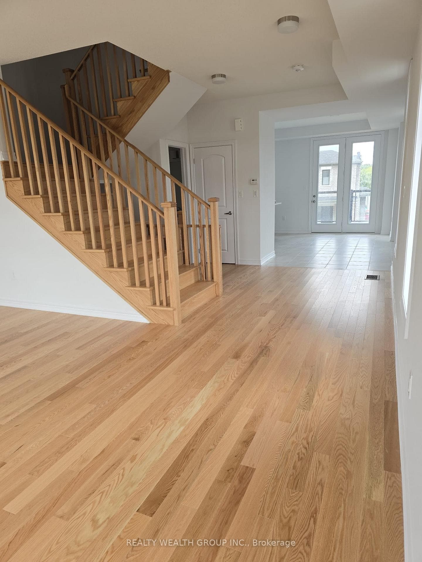 87 Sorbara Way photo 6