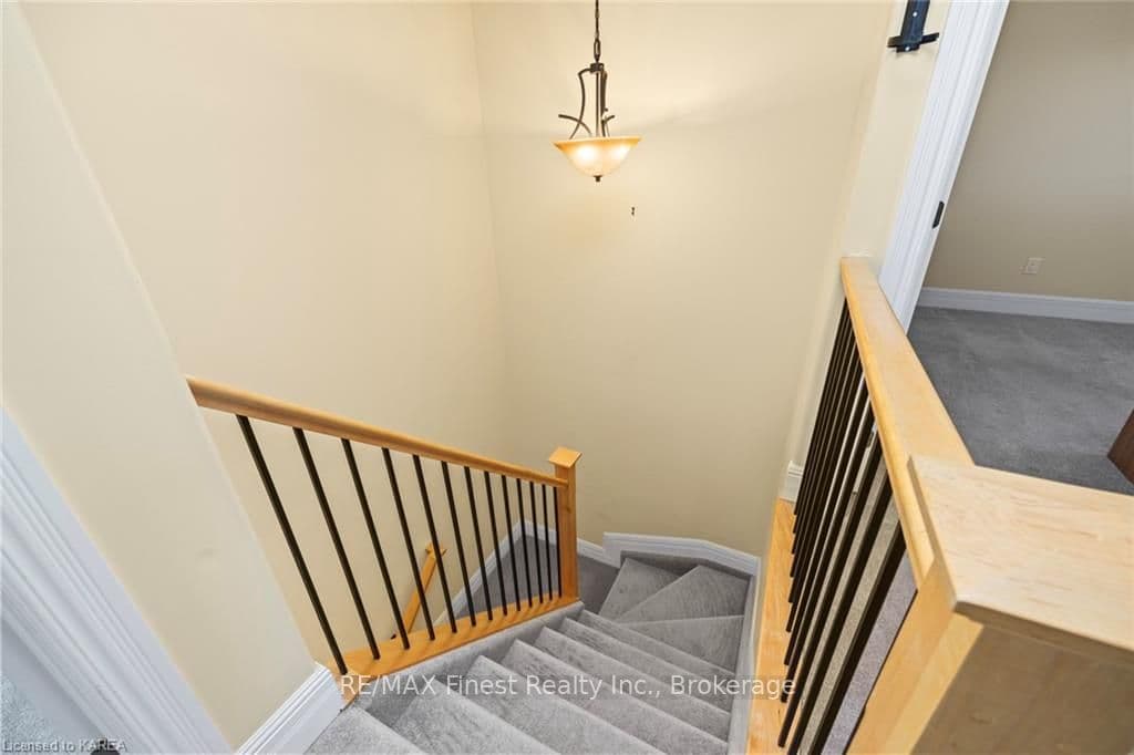 1332 GRACE Avenue photo 23
