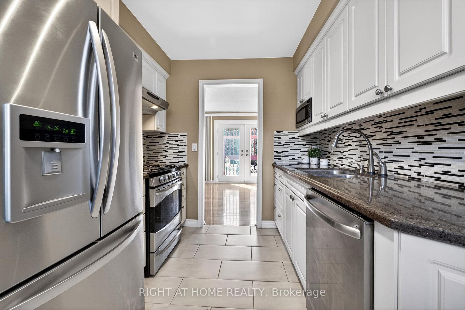 249 Lorindale Drive photo 7