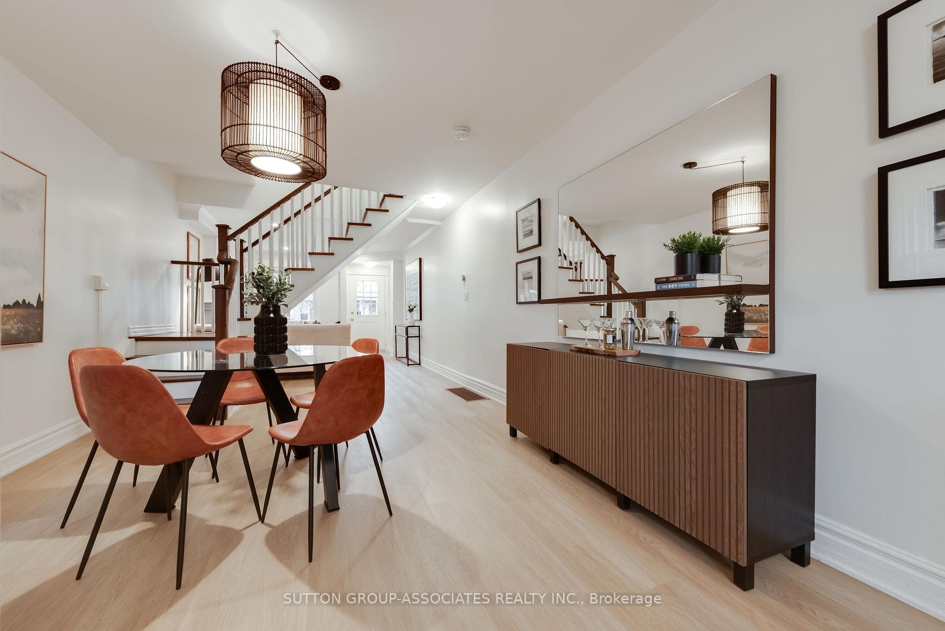 131 Ascot Avenue photo 1