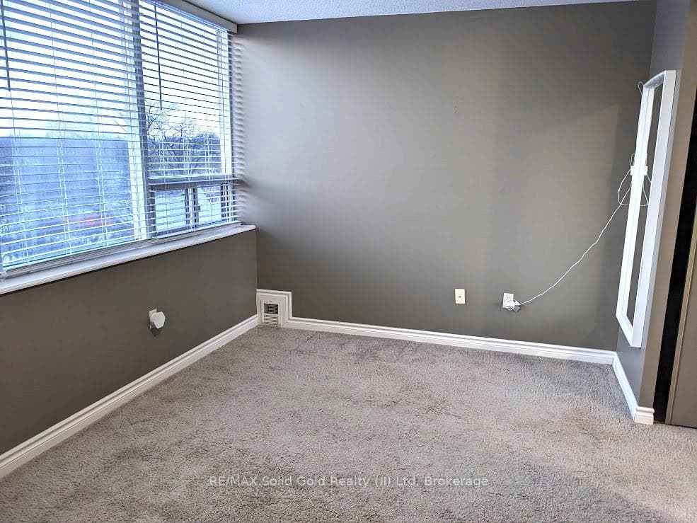 3227 King Street Unit 610 photo 19