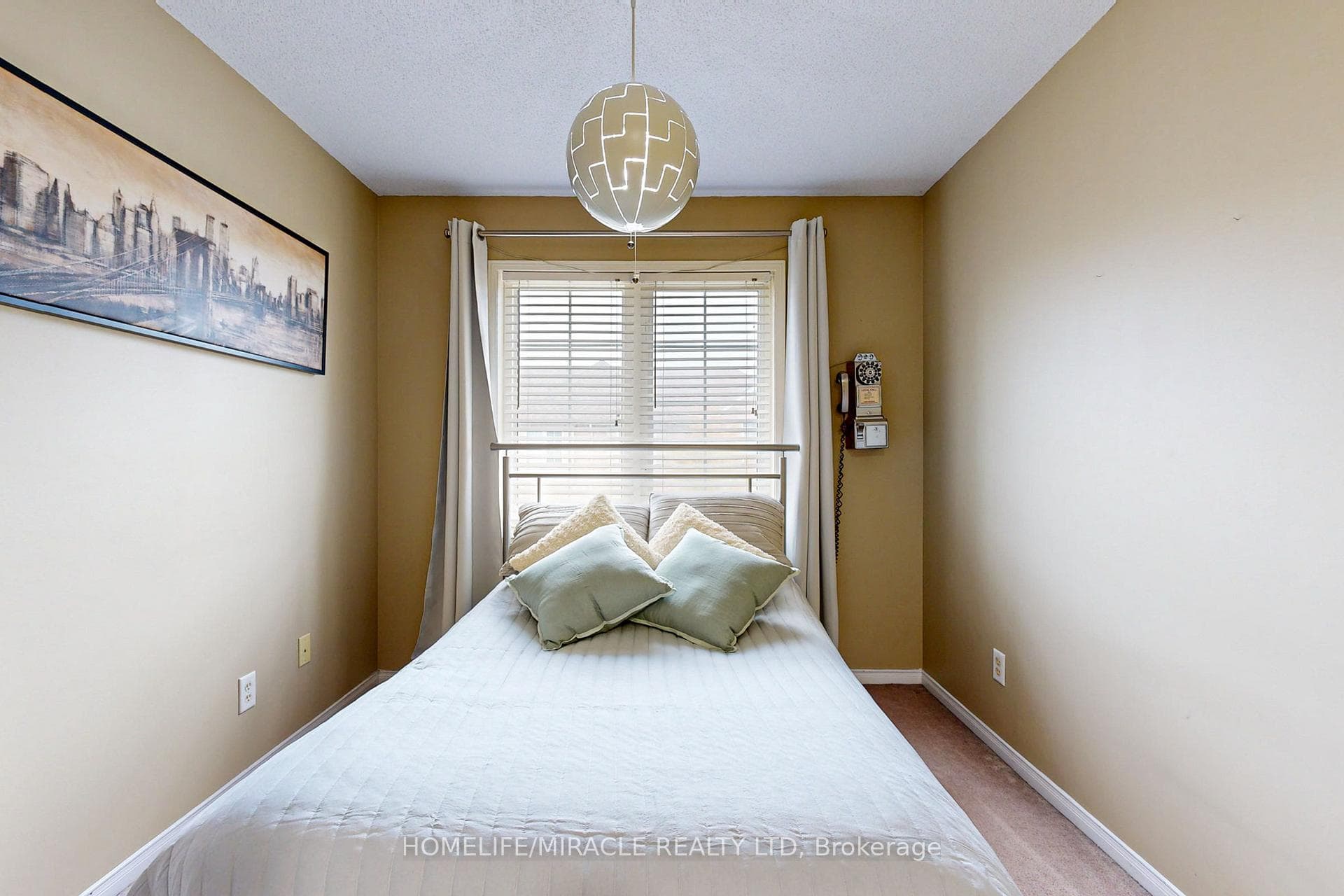3242 Redpath Circle photo 30
