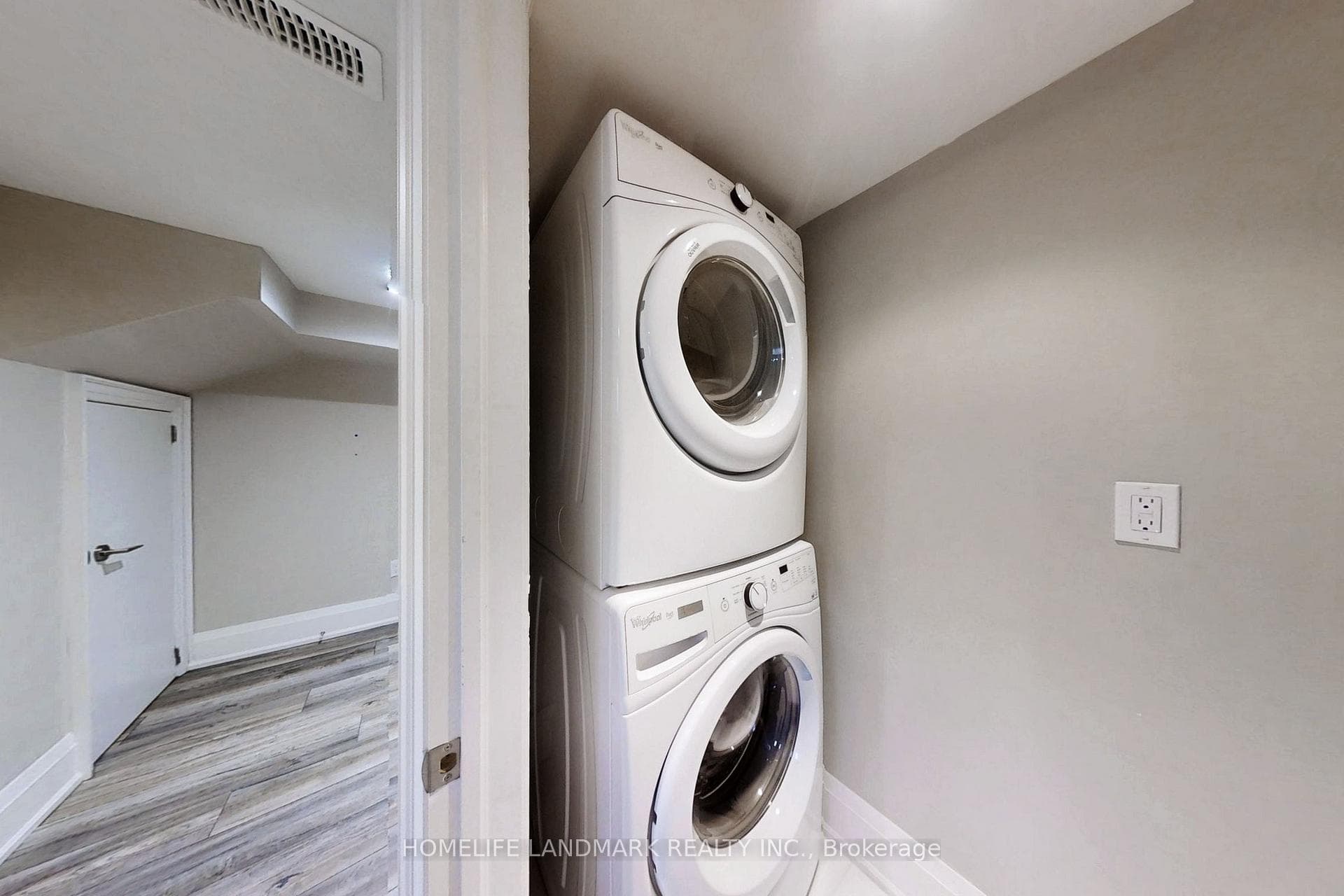 107 Whitmore Avenue photo 36