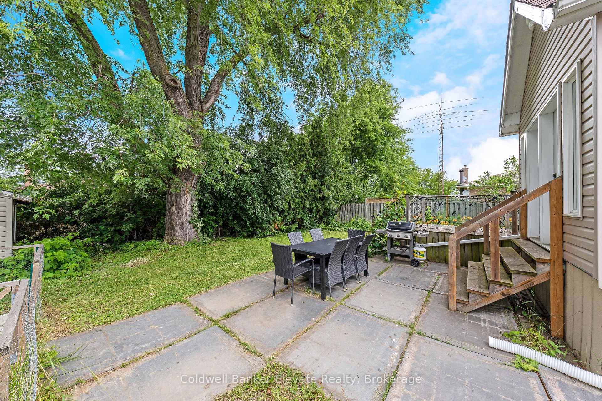39 McGilvray Crescent photo 38