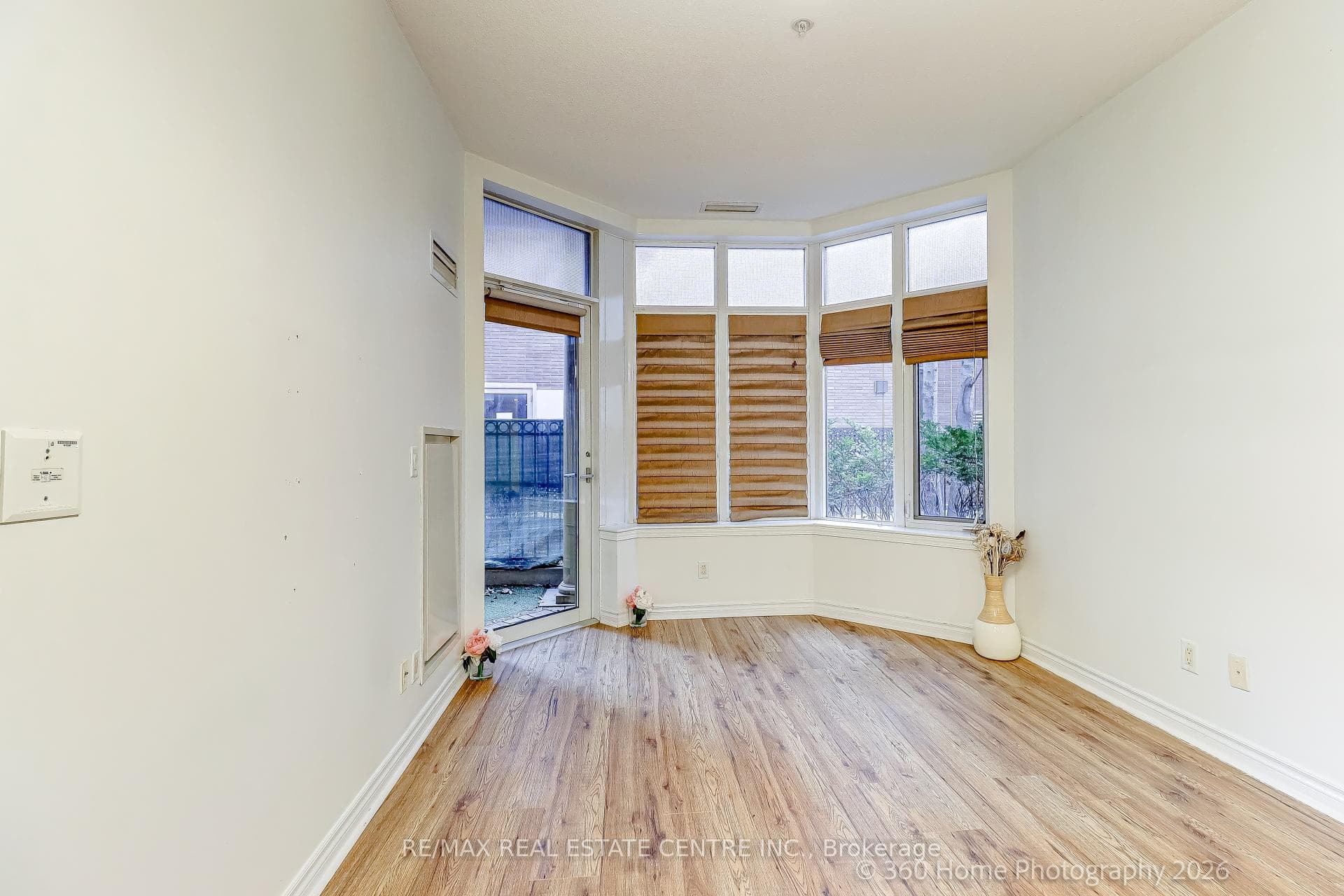 350 PRINCESS ROYAL Drive Unit 107 photo 11