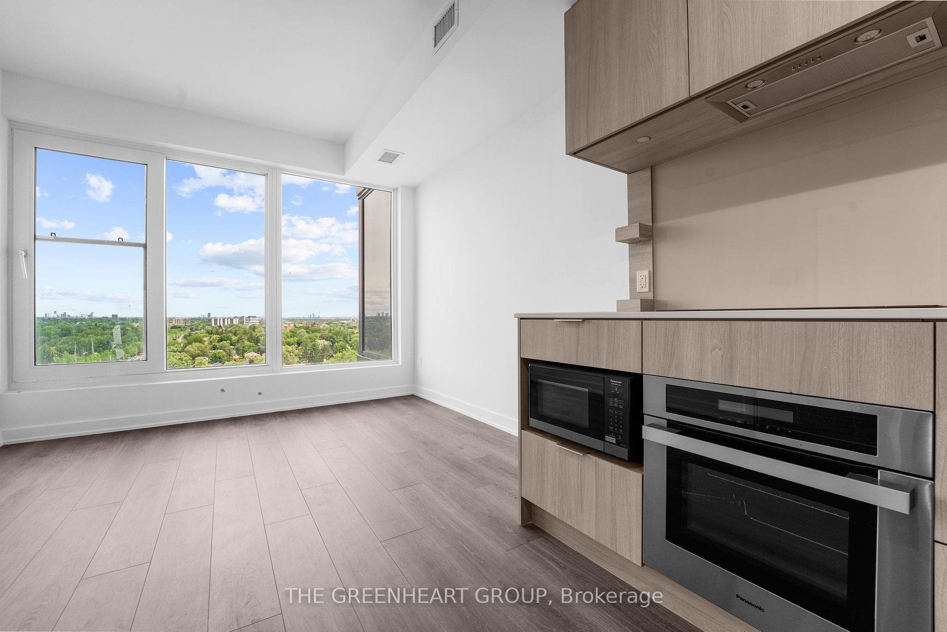 28 Ann Street Unit 1304 photo 3