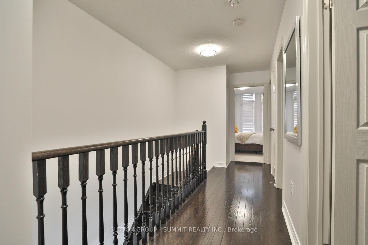 629 Mockridge Terrace photo 12