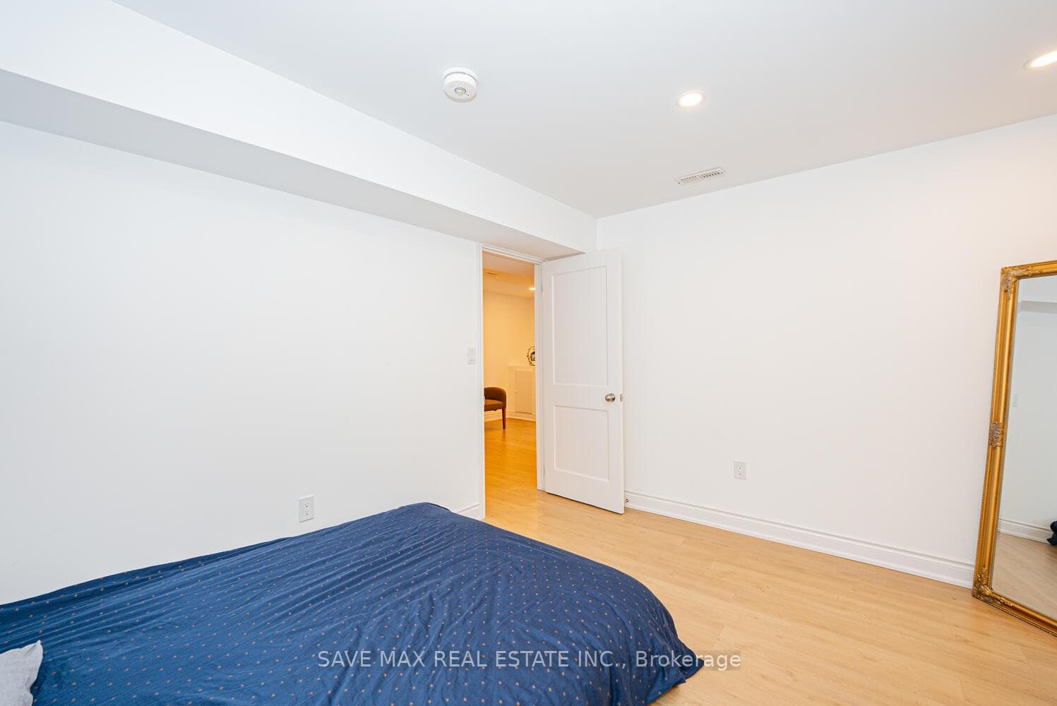 305 Trudeau Drive photo 28