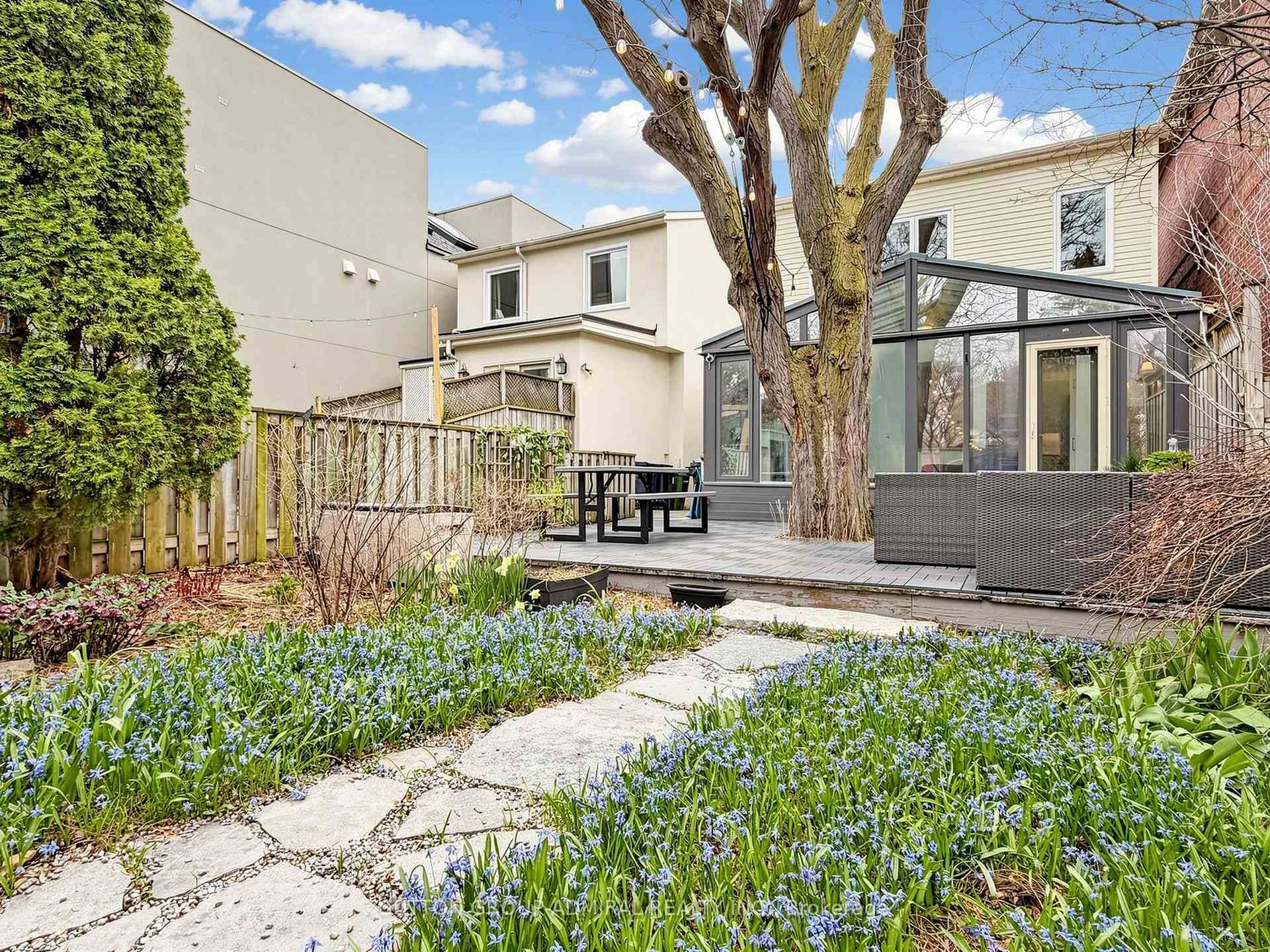 329 Melrose Avenue photo 38