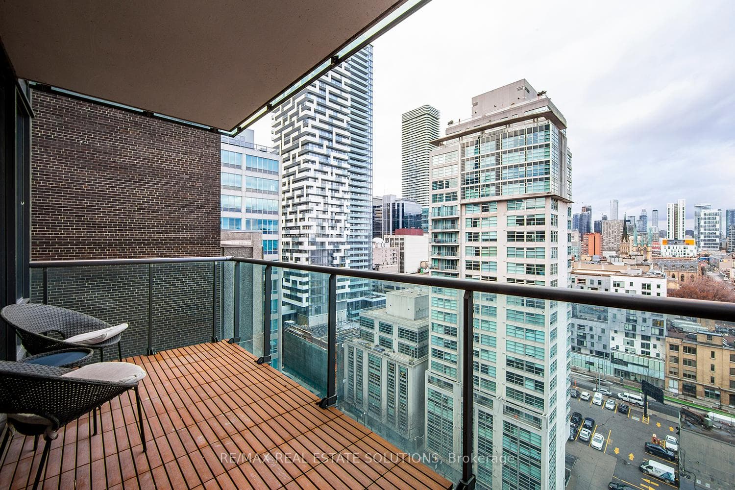33 Lombard Street Unit 1603 photo 32