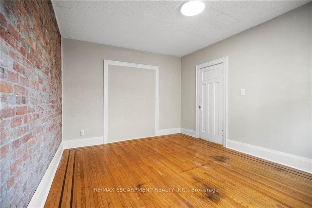 316 ABERDEEN Avenue Unit 7 photo 14