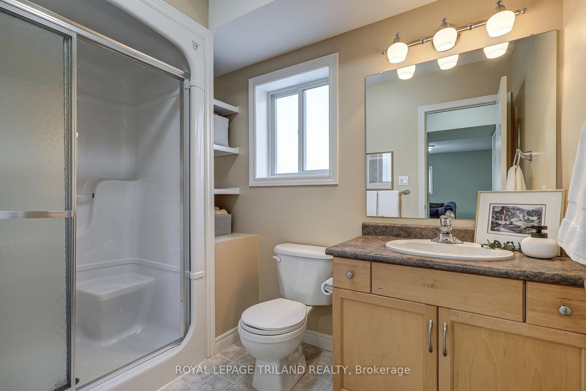 19 ORIOLE LANE, ST. THOMAS - LOWER BATH