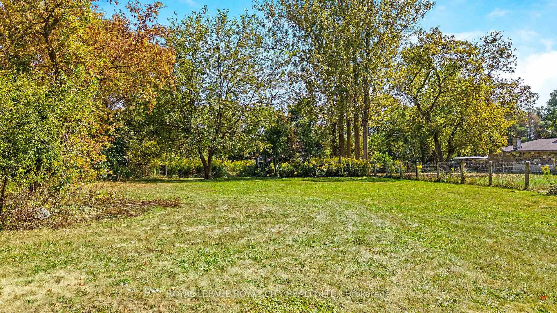 7921 Hwy 7 N/A photo 22