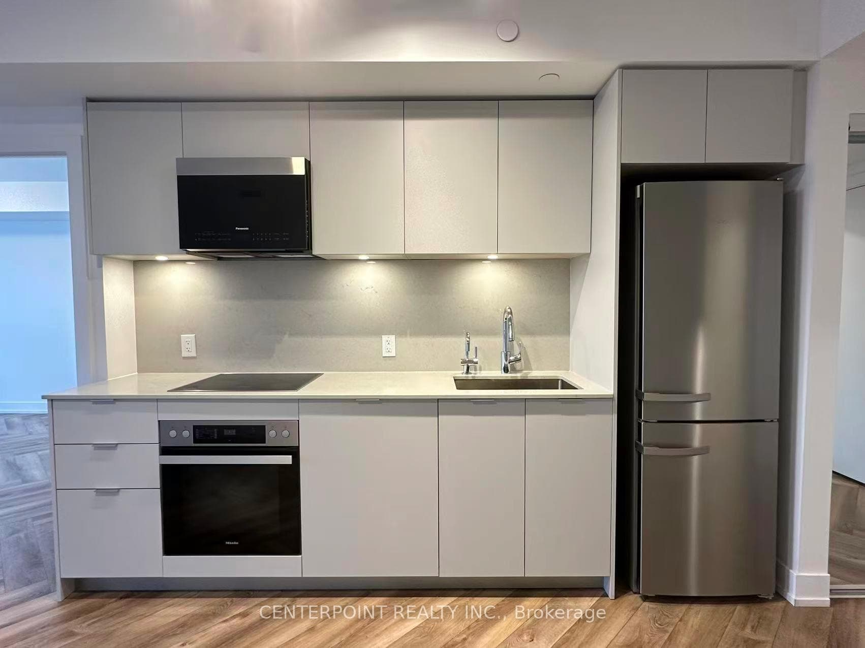 8 Cedarland Drive Unit 711 photo 3