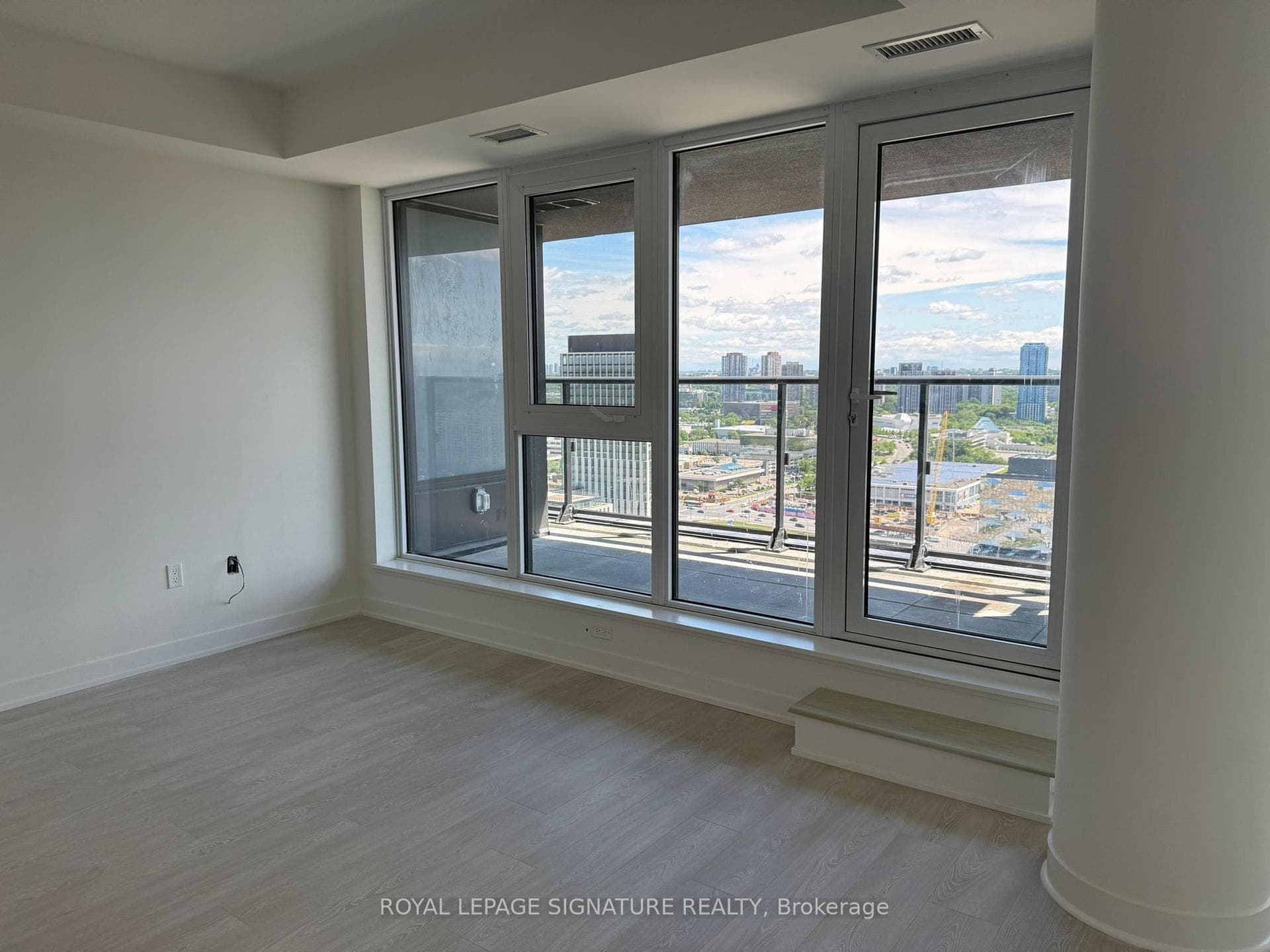 5 Quarrington Lane Unit 2807 photo 10