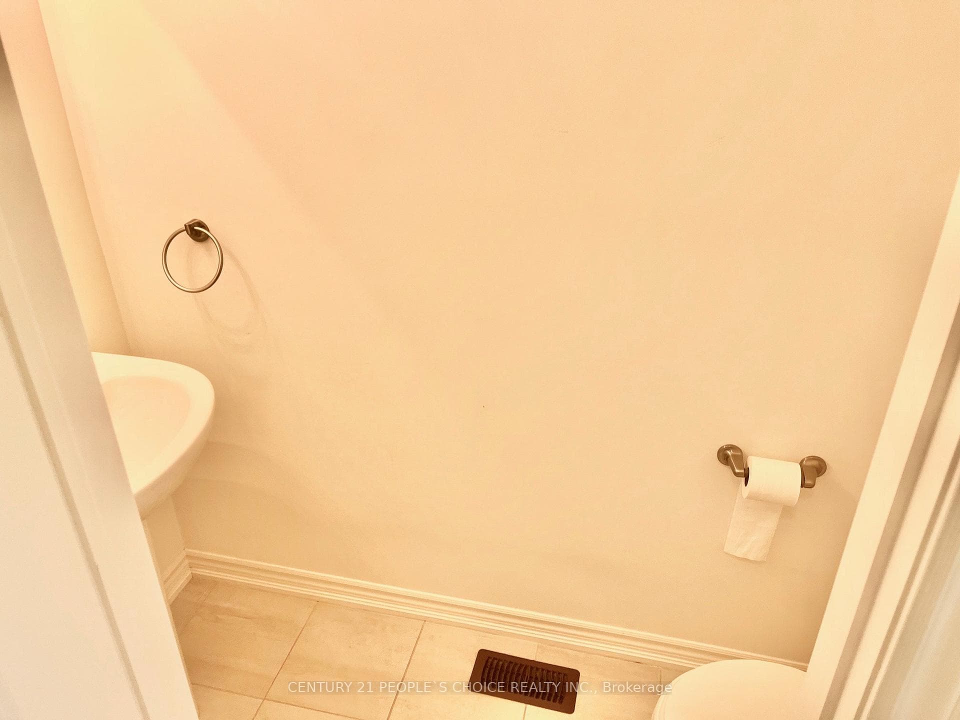 85 Lyle Drive photo 5