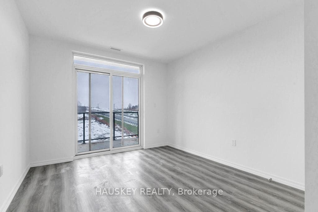 1098 Paisley Road Unit 510A photo 6