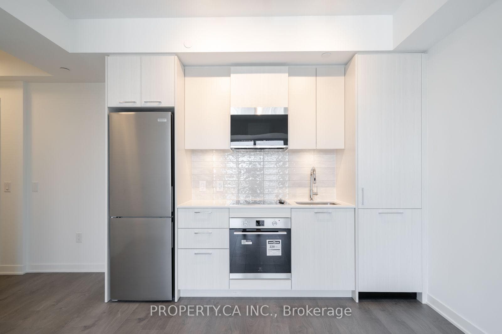 10 Oak Street Unit 1409 photo 5