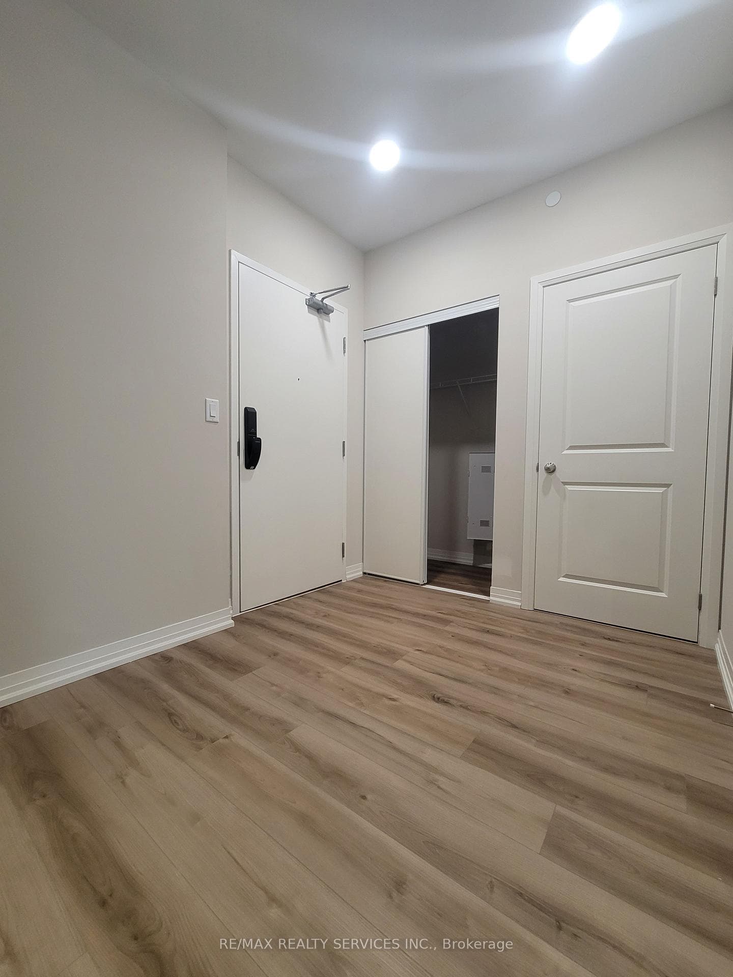 50 Herrick Avenue Unit 138 photo 3
