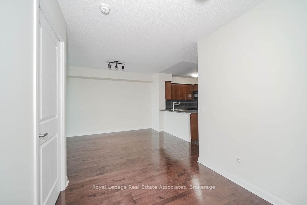 235 Sherway Gardens Road Unit 709 photo 21