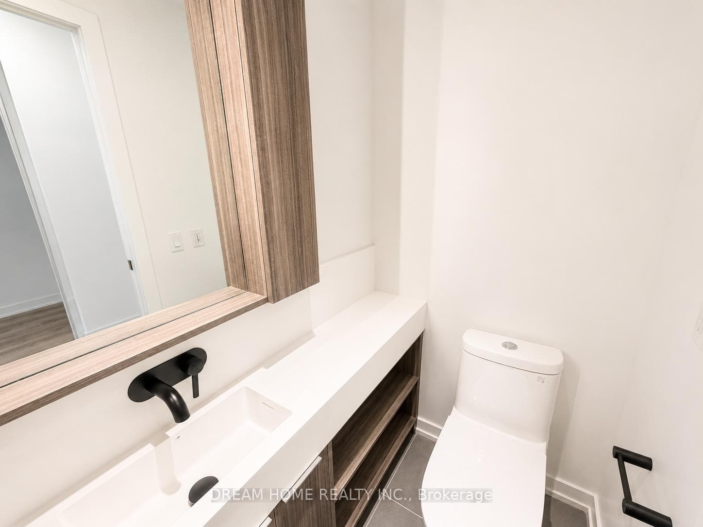 127 Broadway Avenue Unit 210 photo 11