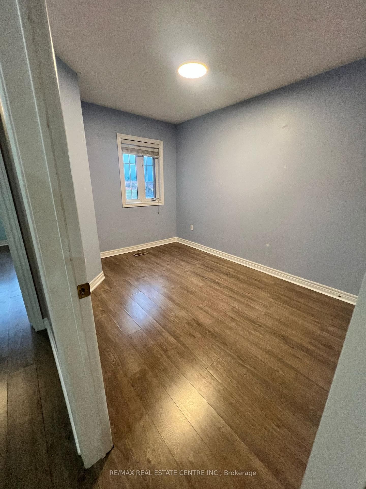 5634 Freshwater (Upper) Drive photo 26