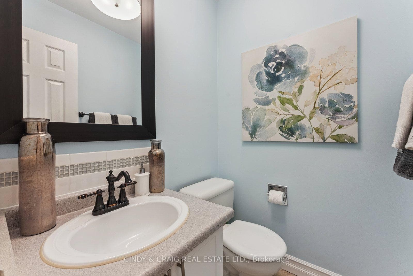 109 Yorkville Drive photo 6