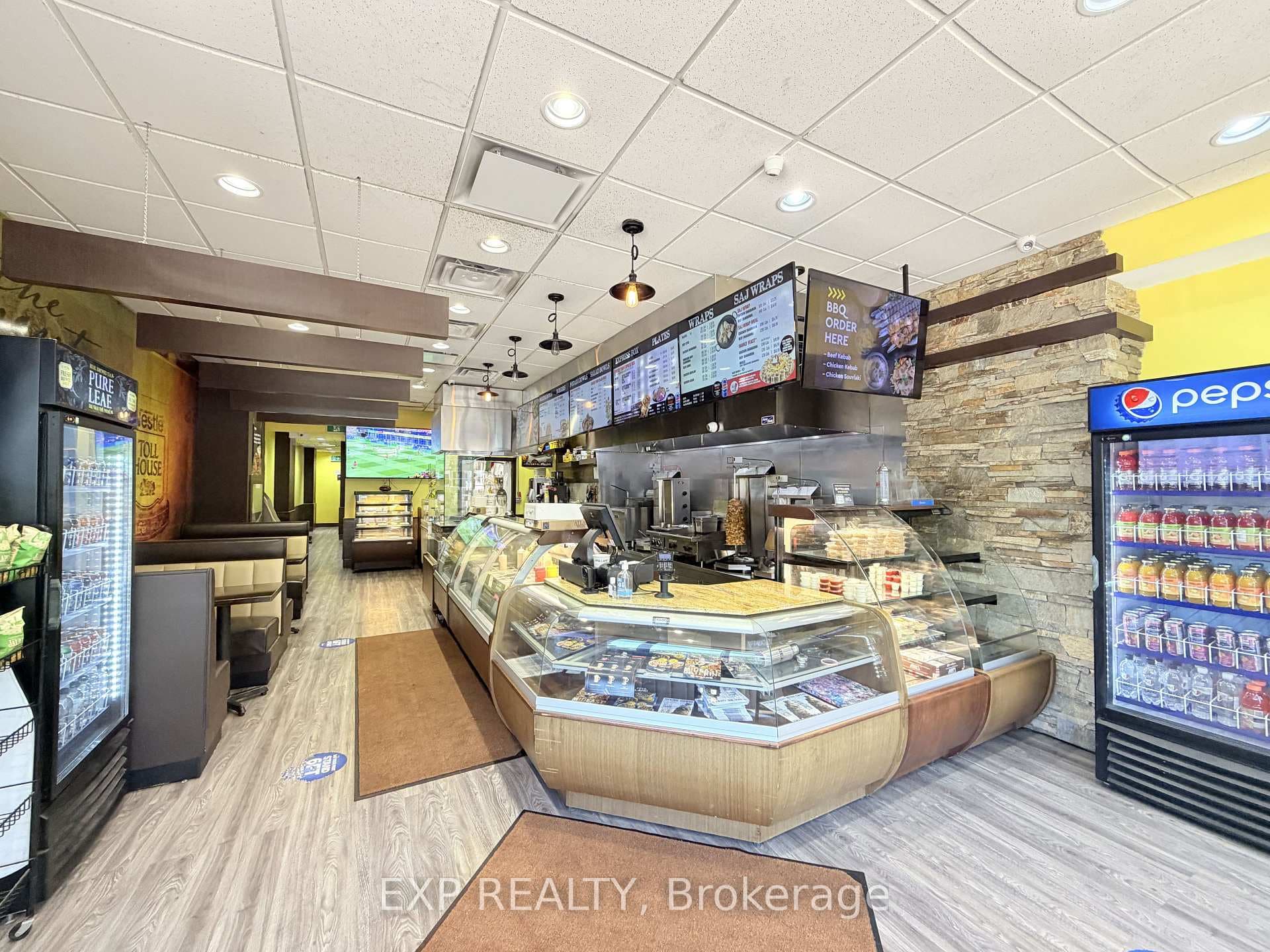 720 Spadina Avenue photo 12