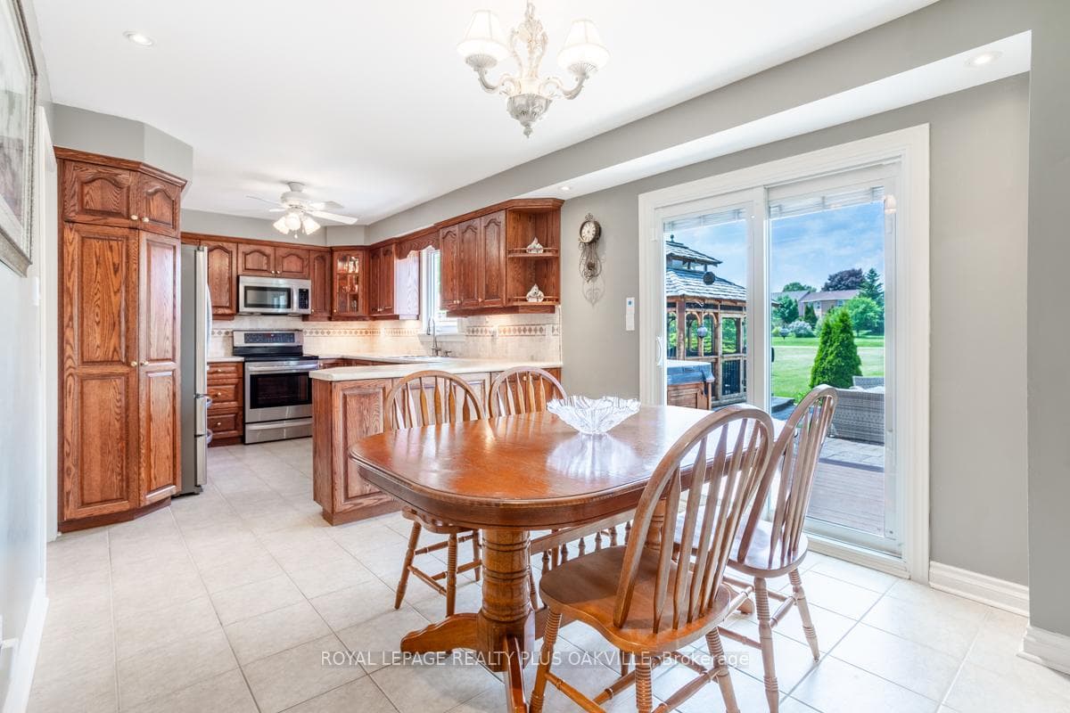 2080 Hunters Wood Drive photo 9