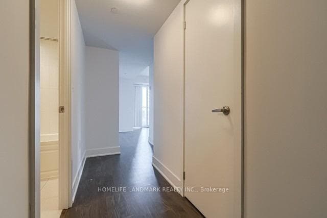 955 Bay Street Unit 1905 photo 6