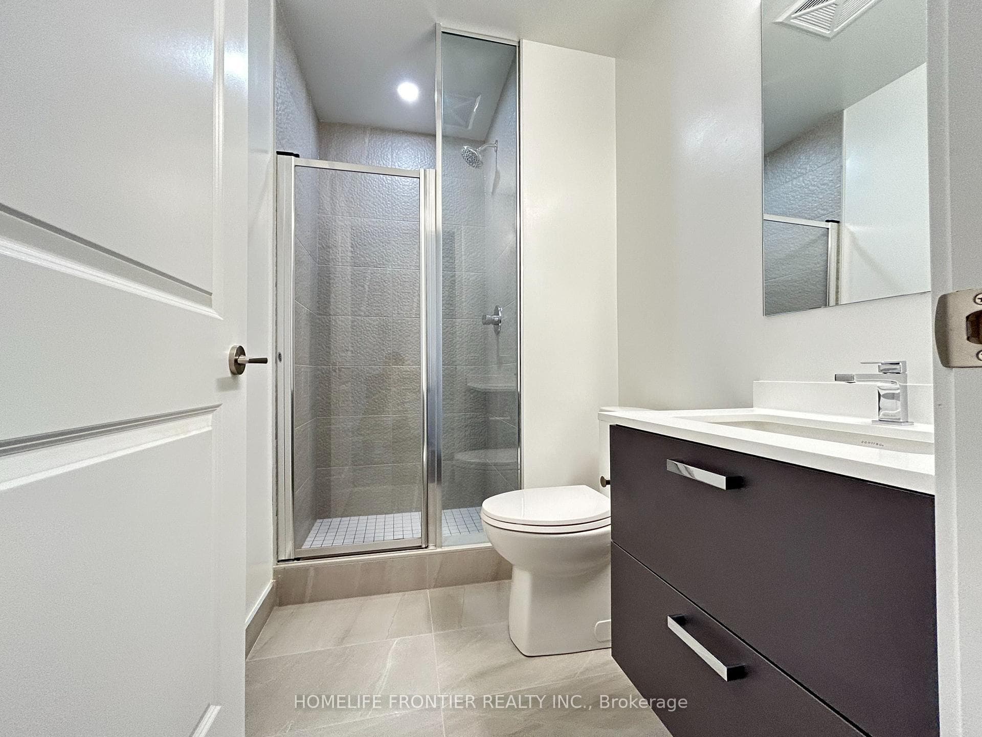 50 Upper Mall Way Unit 729B photo 20