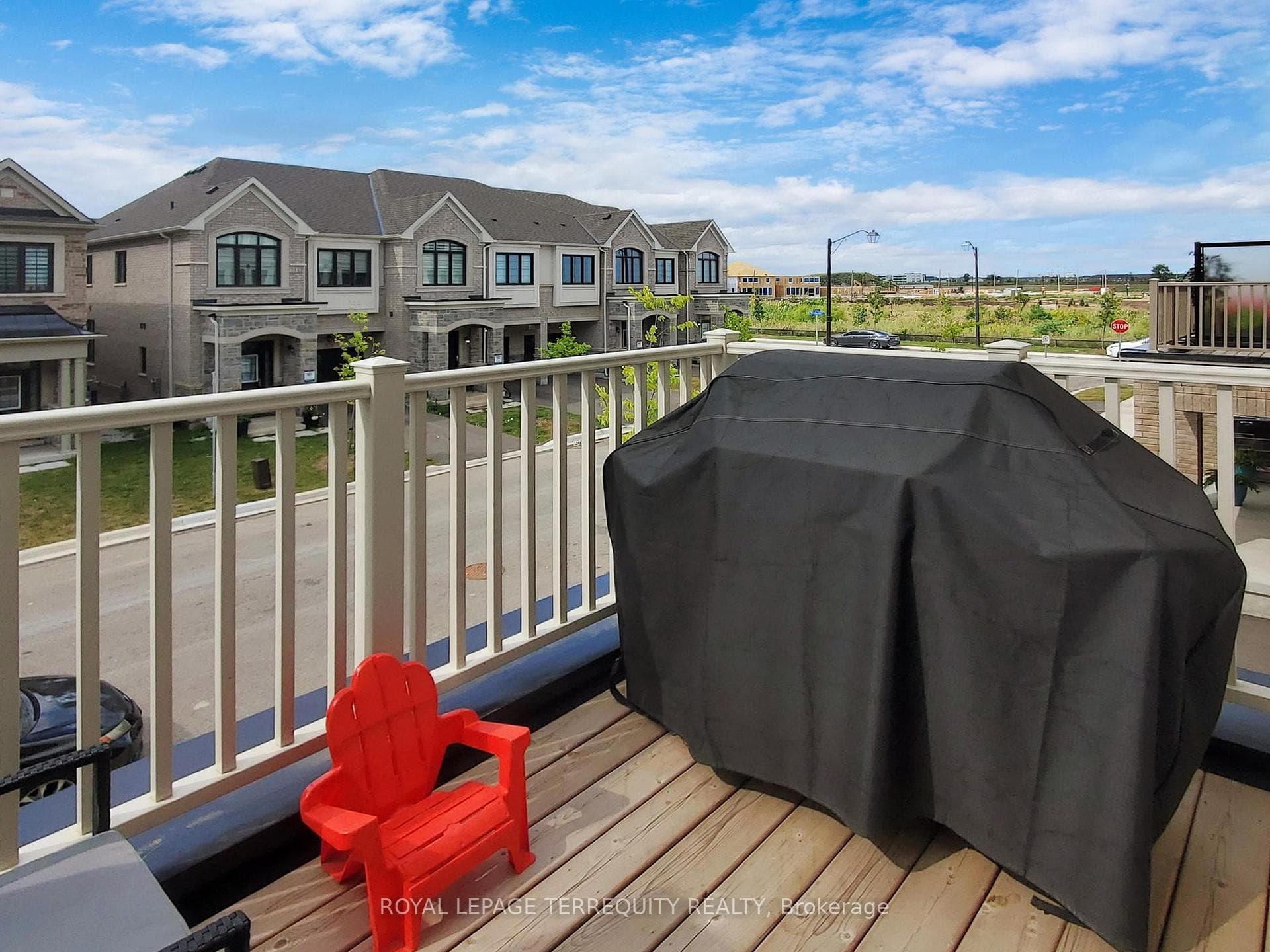 378 Twinflower Place photo 32