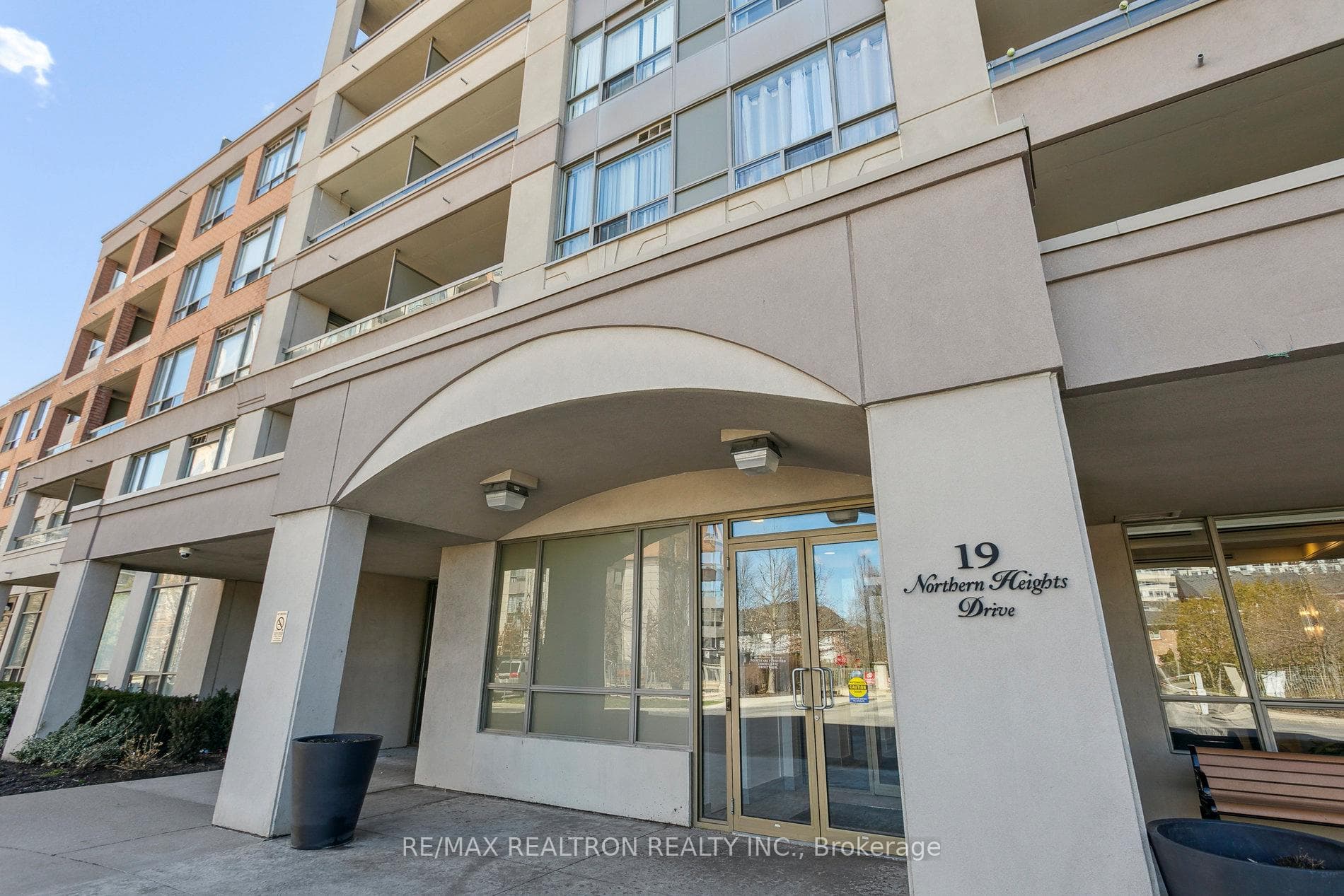 19 Northern Heights Drive Unit 103 photo 1