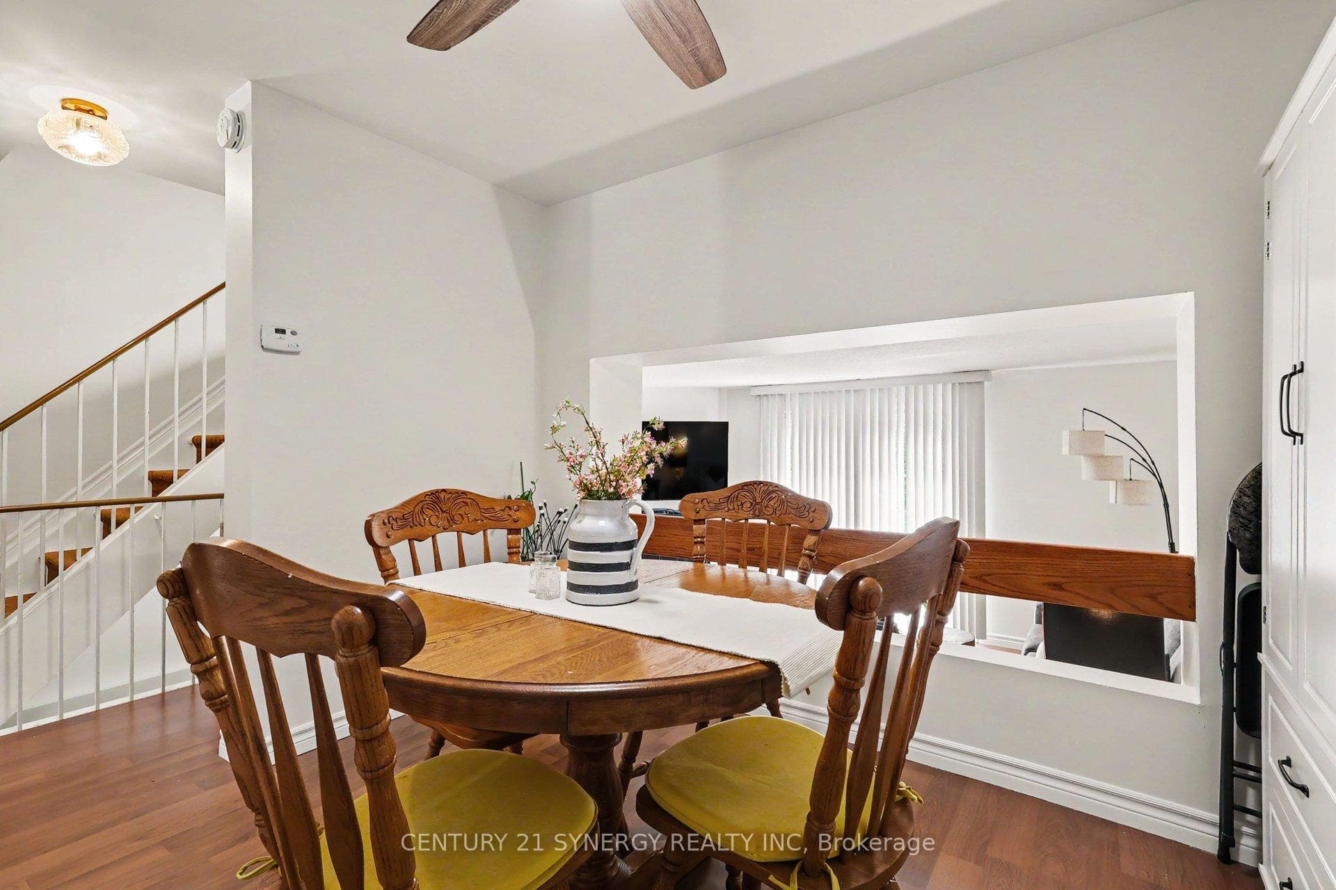 1718 Lamoureux Drive Unit C photo 9