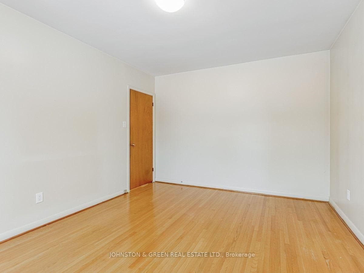 190 Ranee Avenue photo 26