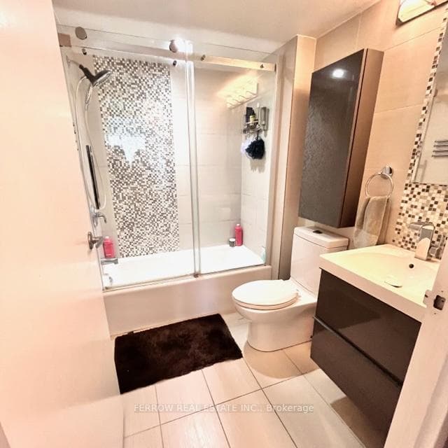 10 Queens Quay Unit 410 photo 9