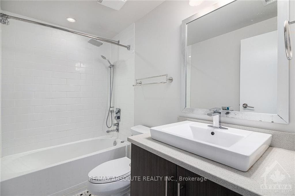 555 ANAND Unit 704 photo 12