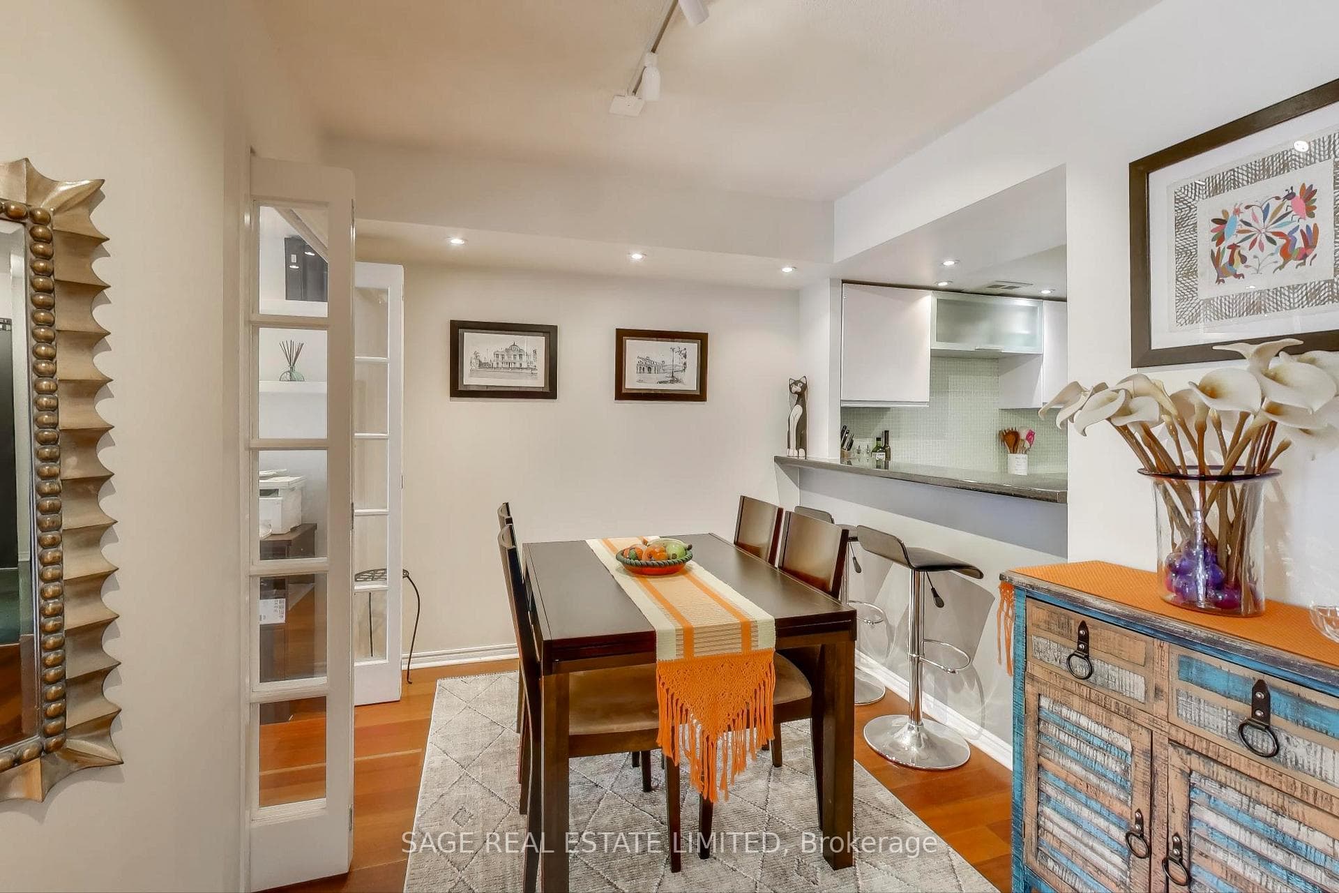 25 The Esplanade N/A Unit 1605 photo 5