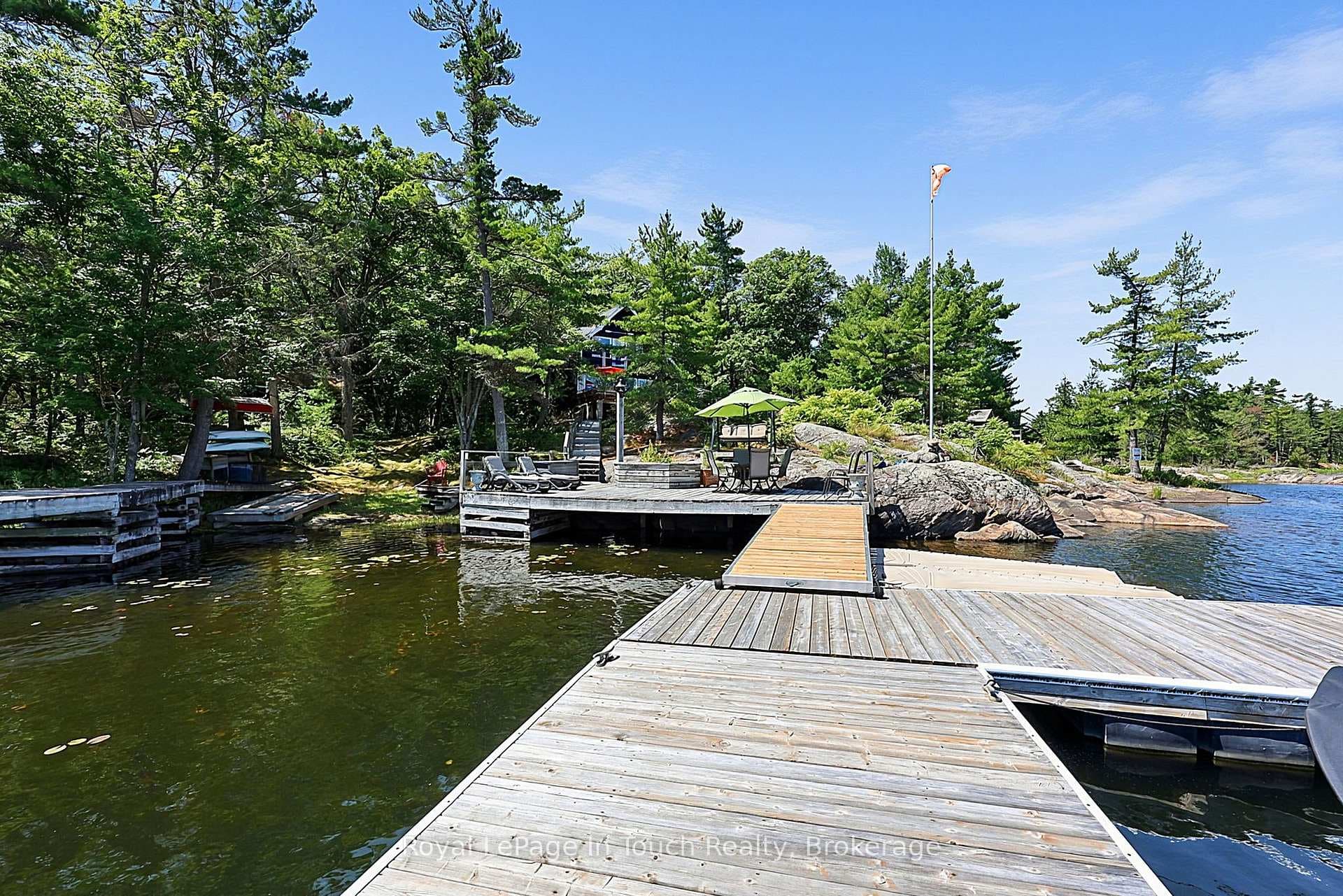B207 Lot 26 Island photo 6