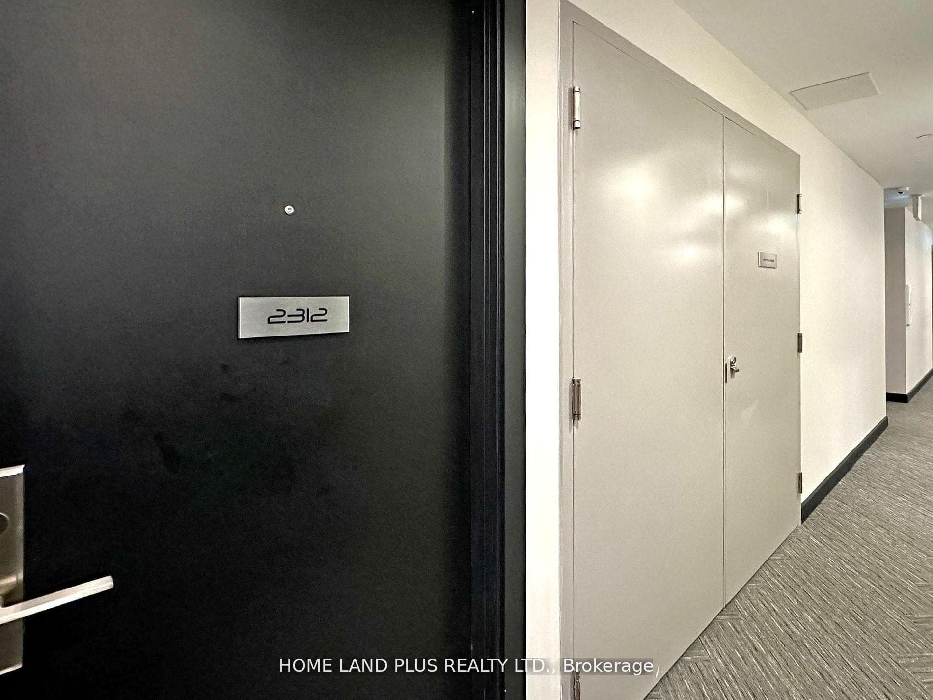 8 Eglinton Avenue Unit 2312 photo 27