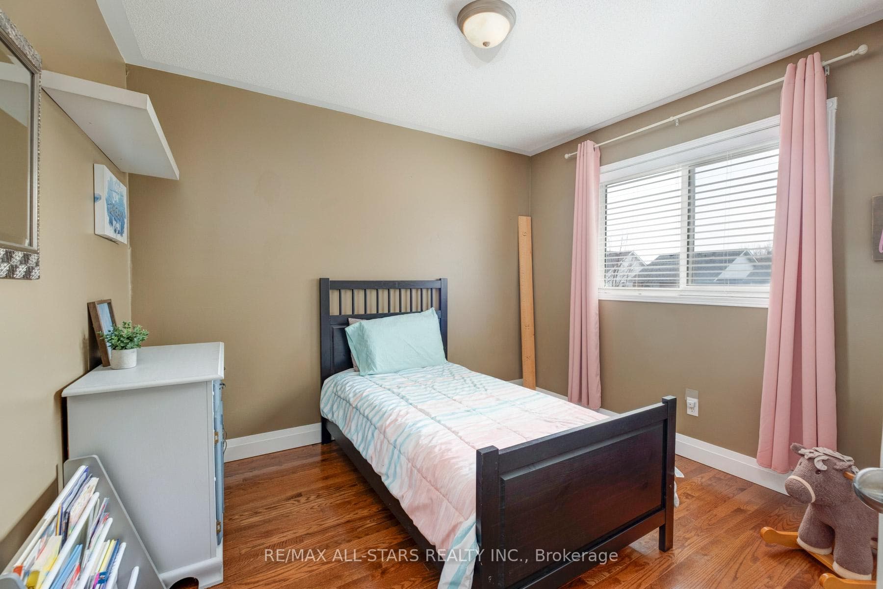 72 Wessex Drive photo 24