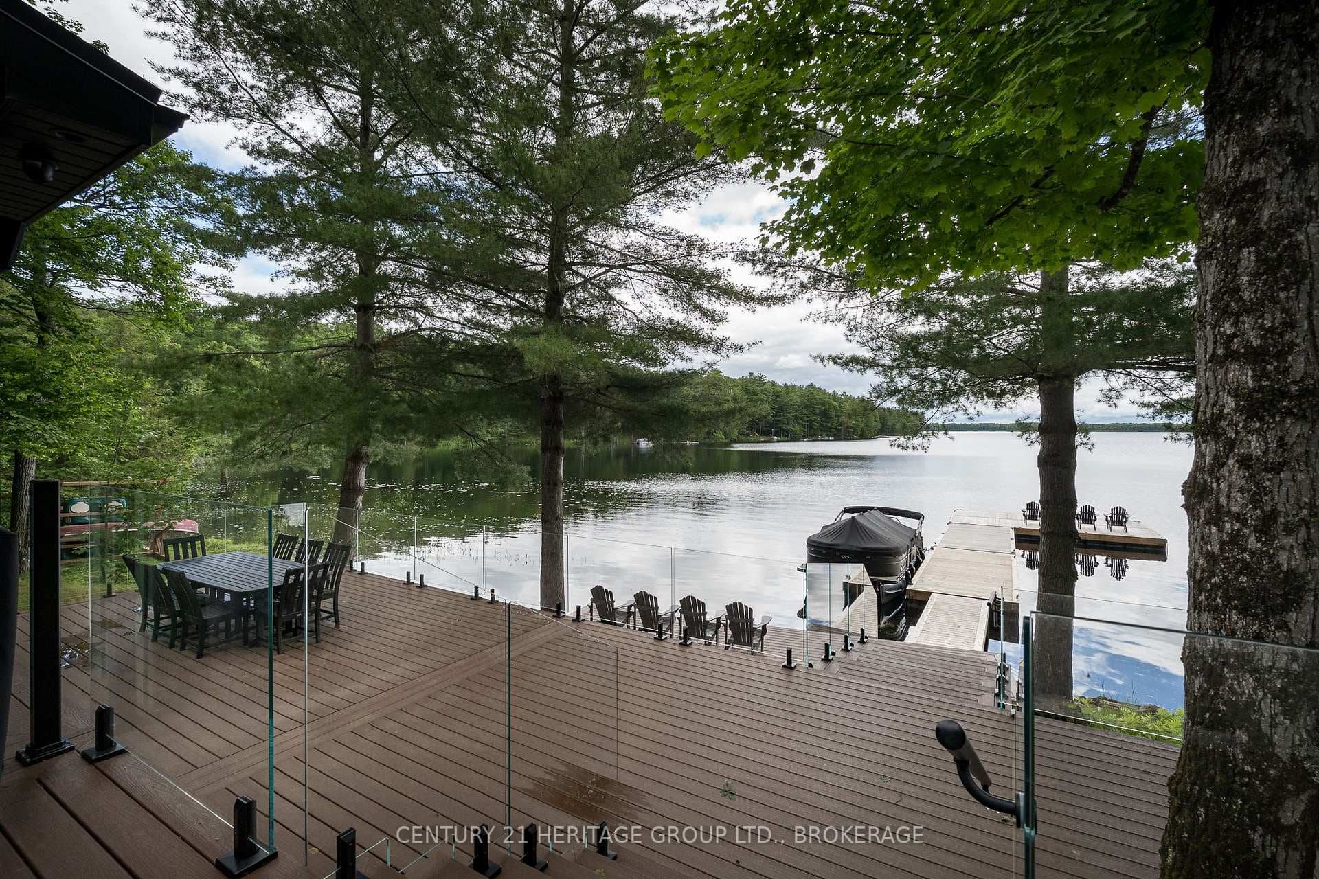 1452 Leggat Lake Road photo 20