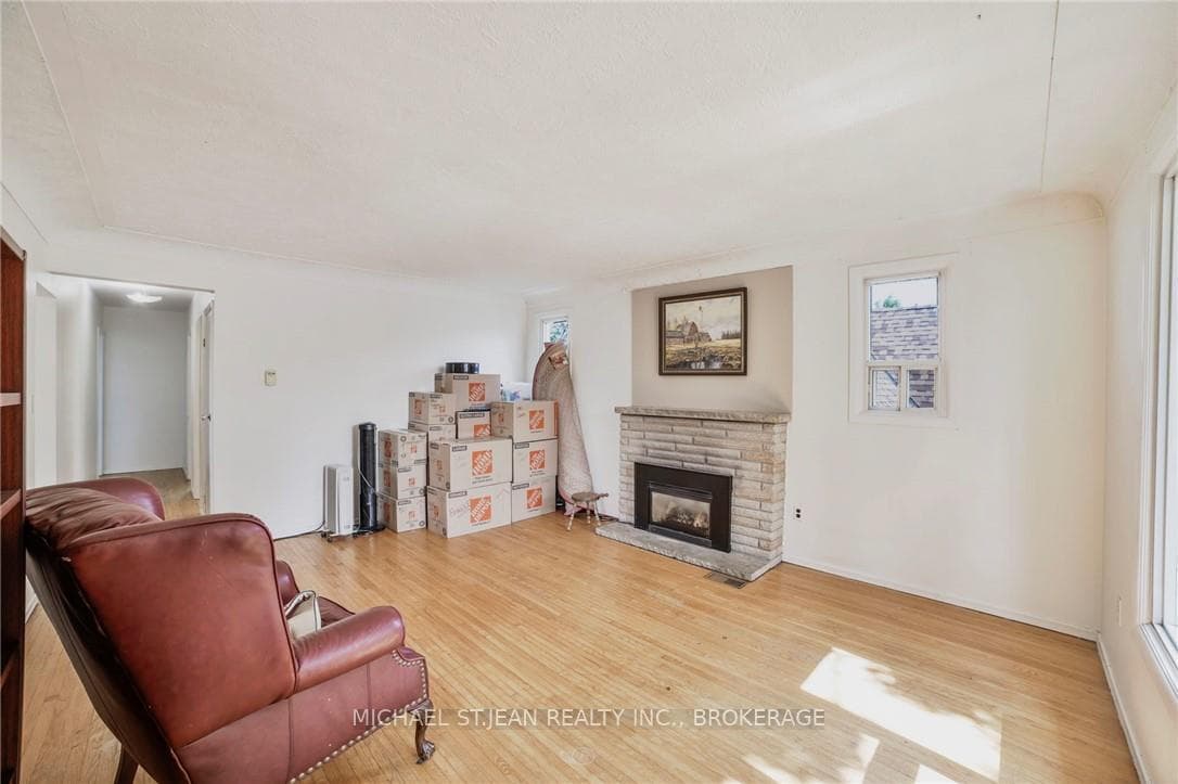 96 East 21st Street photo 21