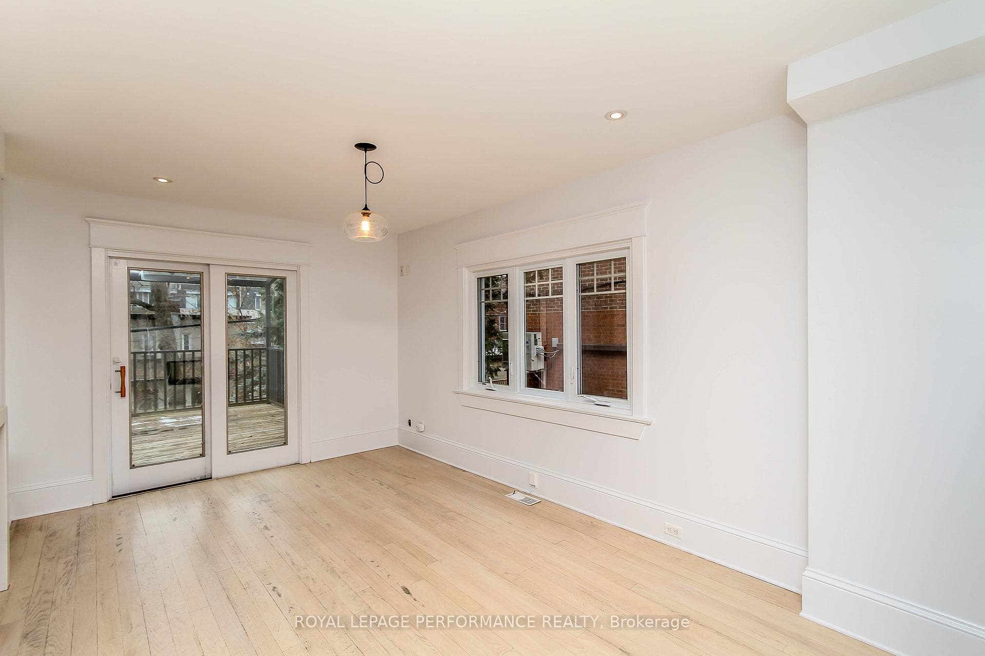 14 Clarey Avenue photo 7