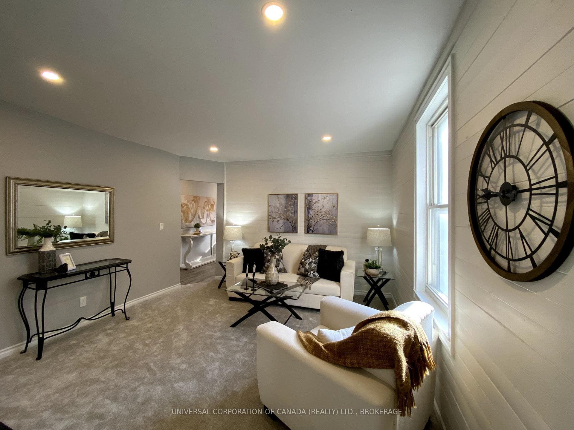98 Flora Street photo 13